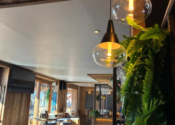 Le Sherpa Hotel
