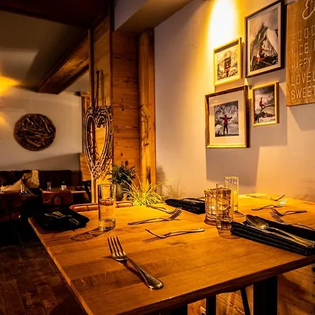 Le Sherpa Hotel
