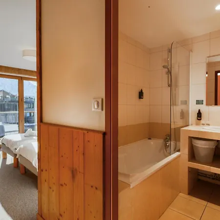 Le Sherpa Hotel 3*